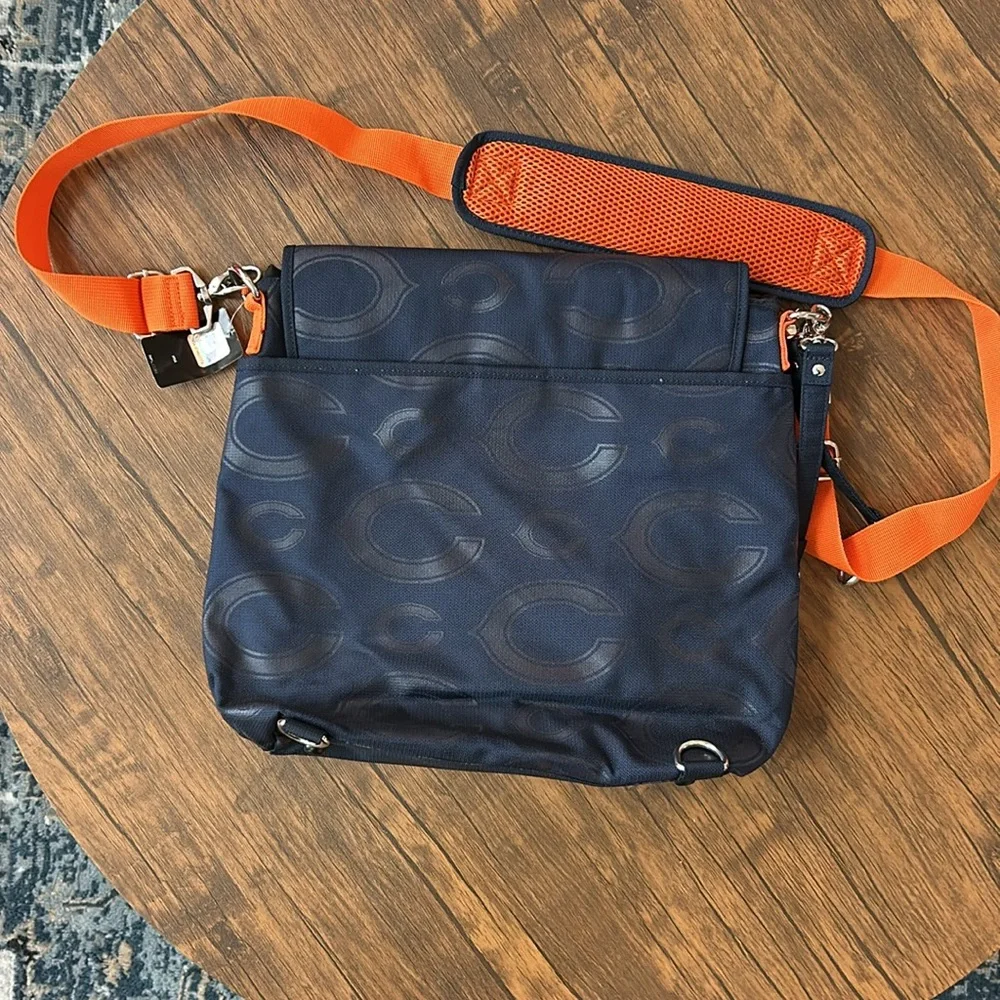 Chicago Bears NFL Diaper Bag Messenger Bag NWT Navy Orange